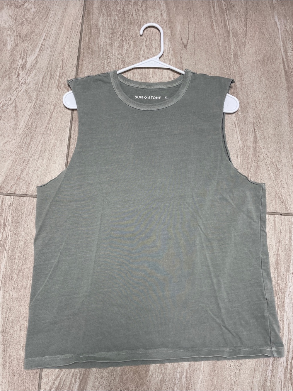 Sun + Stone Men's Sleeveless Muscle Tank in Sage Green